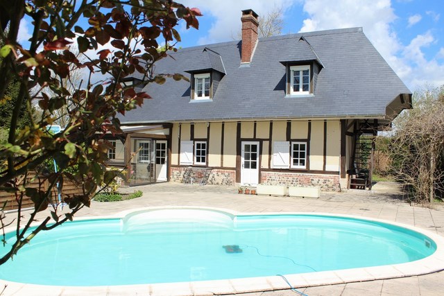 Piscine De Pont Audemer