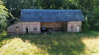 Corps de ferme à rénover, proche de Forges les Eaux 76, Normandie